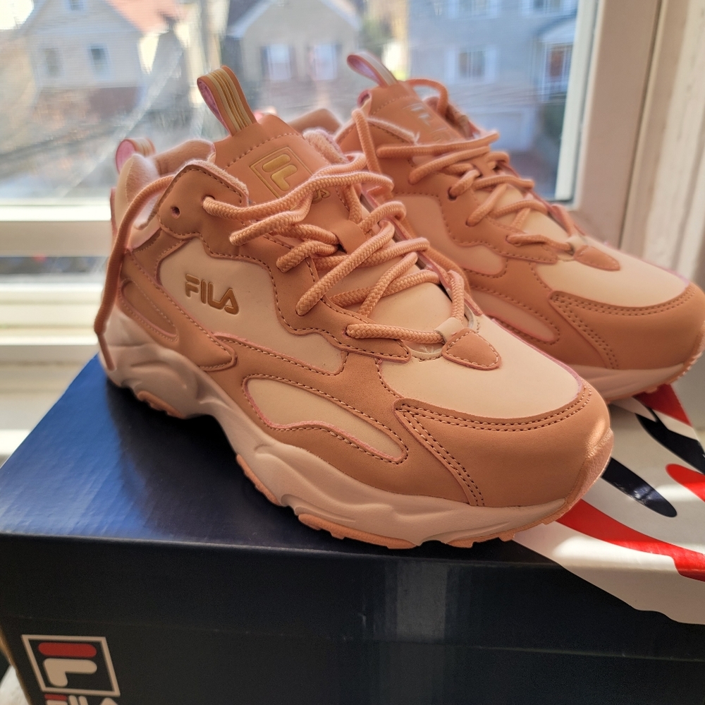 Blush pink fila